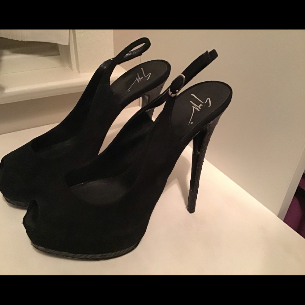 Giuseppe Zanotti Black Suede and Snake Size 40.5